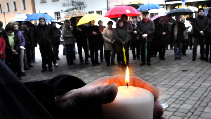 Mahnwache in Pegnitz für die Opfer in Japan