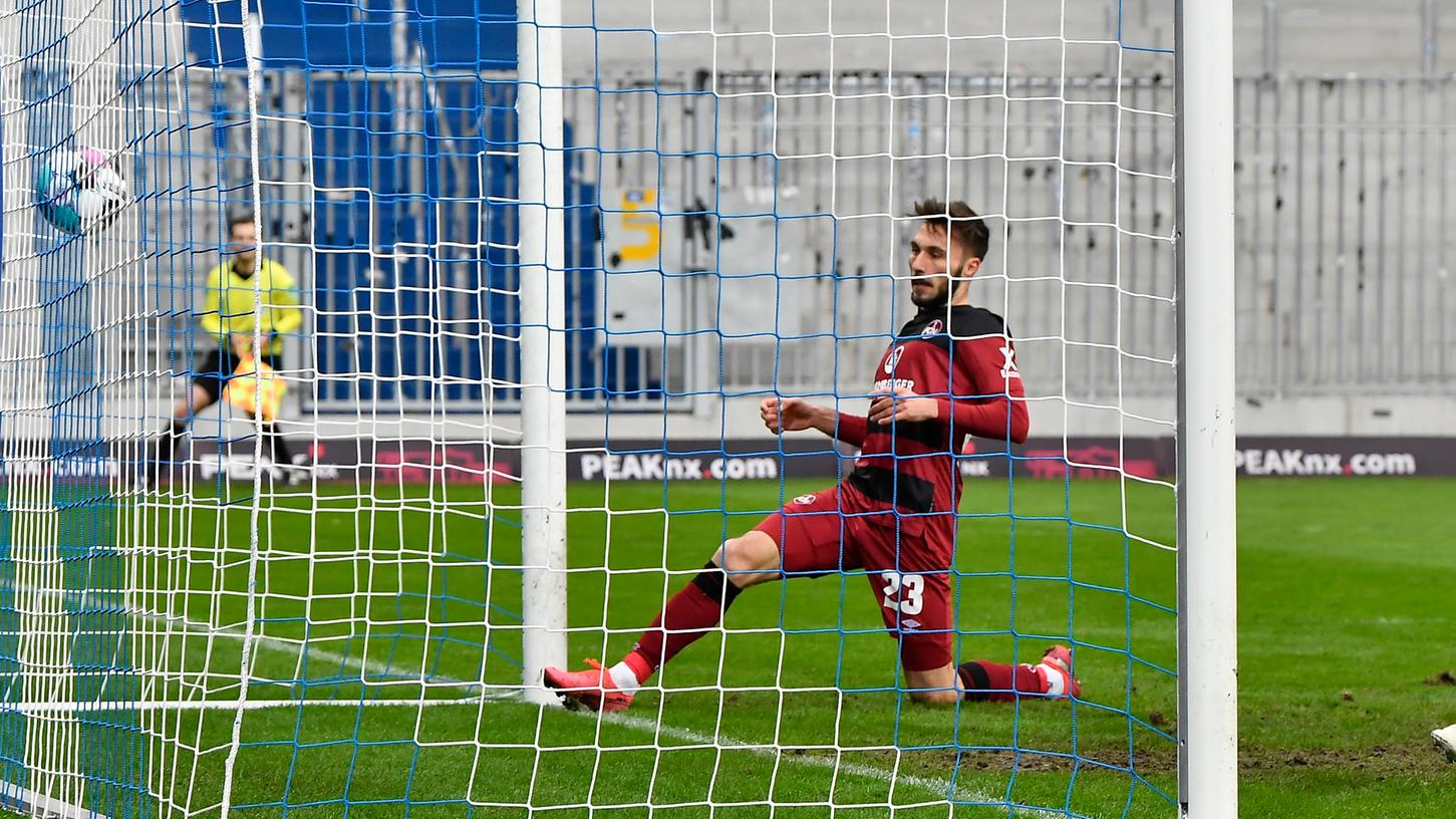 Drin, endlich: Fabian Schleusener und der Moment der Erleichterung. Drin, endlich: Fabian Schleusener und der Moment der Erleichterung.