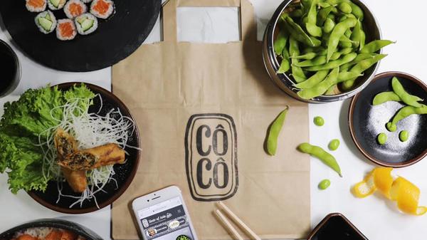 358 User stimmten für das CôCô Taste of Asia in Nürnberg - wir sagen herzlichen Glückwunsch zu Platz drei! Von Maki über Sashimi zu frittierten Special Rolls: Im CôCô Taste of Asia in Nürnberg gibt es alles, was das Sushi-Herz begehrt. Das Restaurant ist seit Jahren eine bekannte Anlaufstelle für die Sushi-Liebhaber der Region. Sie können zum Abholen bestellen oder den Lieferdienst nutzen. Weitere Informationen zum CôCô Taste of Asia erhalten Sie in unserem Gastro-Guide.