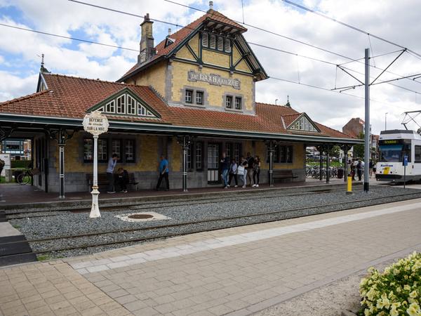 Der Bahnhof von De Haan - hier sieht man noch historische Substanz.
Der Bahnhof von De Haan - hier sieht man noch historische Substanz.