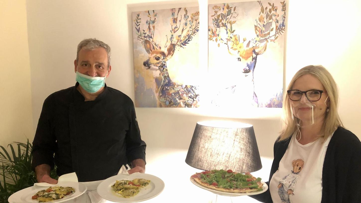 Italienisch und saisonal: Das servieren den Gästen Maurizio Lodeserto und seine Ehefrau Solveig Trompeter, hier auf dem Bild von Ende 2020 zu sehen. Das Bild wurde im November aufgenommen. 