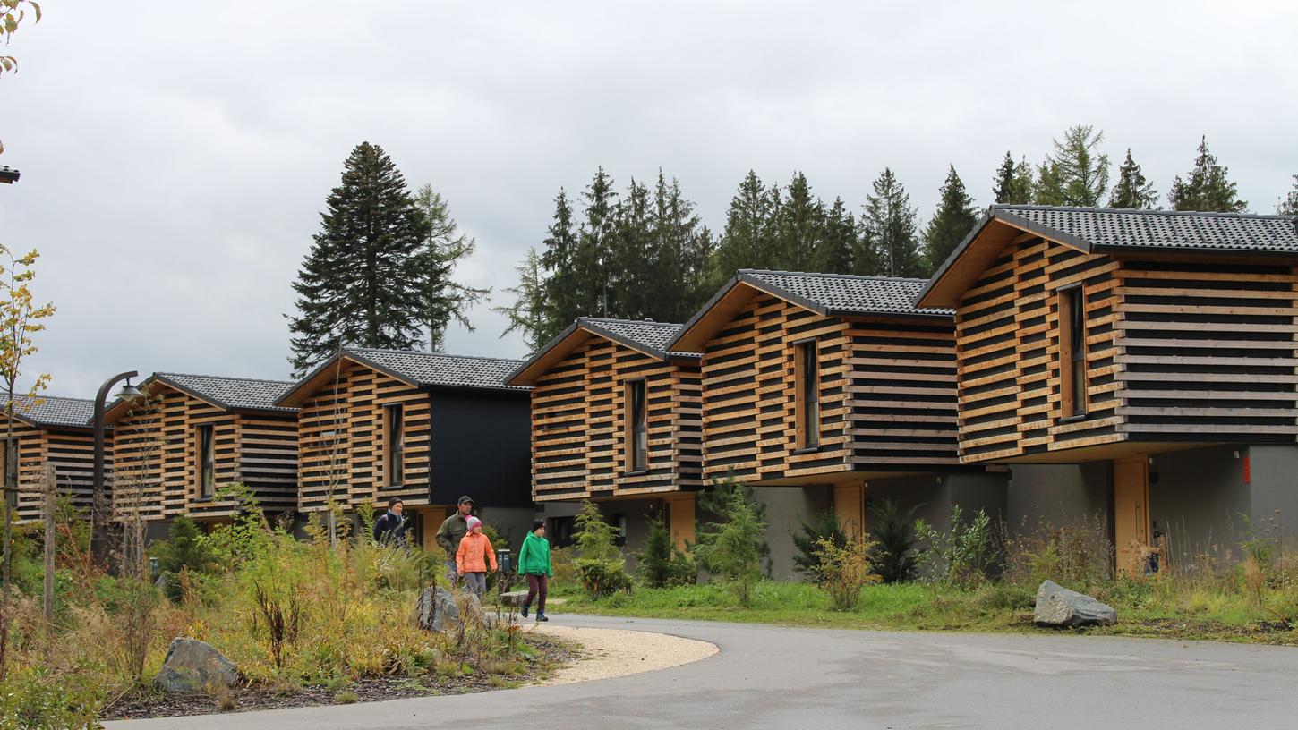 Die Gegner machen schon lange mobil, jetzt nehmen auch Befürworter des Center Parcs-Projektes (unser Bild zeigt eine vergleichbare Anlage in Leutkirch) ausführlich Stellung – mittels eines Die Gegner machen schon lange mobil, jetzt nehmen auch Befürworter des Center Parcs-Projektes (unser Bild zeigt eine vergleichbare Anlage in Leutkirch) ausführlich Stellung – mittels eines