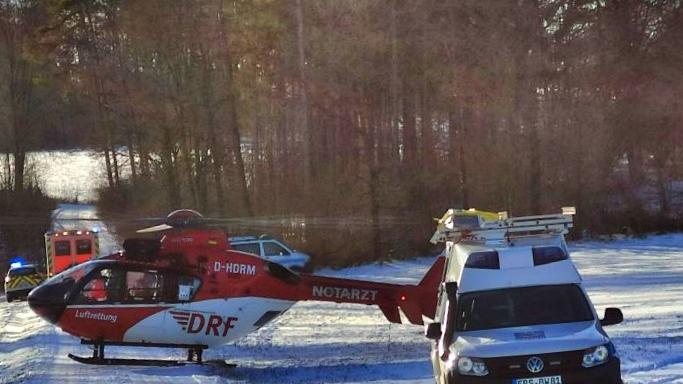 Wanderer verletzt sich am Bein: Bergwacht und Rettungshubschrauber an der Lillachquelle im Einsatz