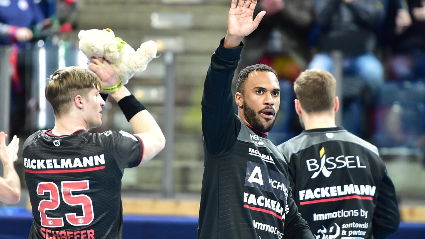 Im Sommer winkt er ein letztes Mal den Erlanger Fans: Daniel Mosindi verlässt dann den HCE.
Im Sommer winkt er ein letztes Mal den Erlanger Fans: Daniel Mosindi verlässt dann den HCE.