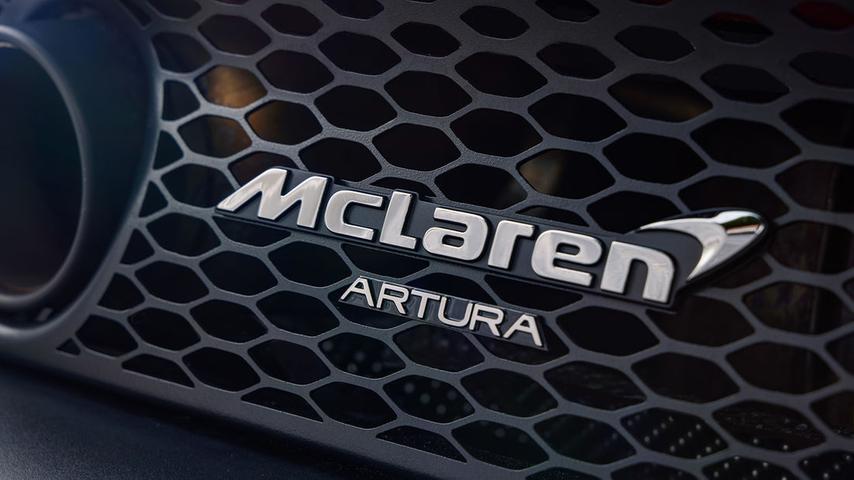 McLaren Artura: Zum Boxenstopp an die Steckdose