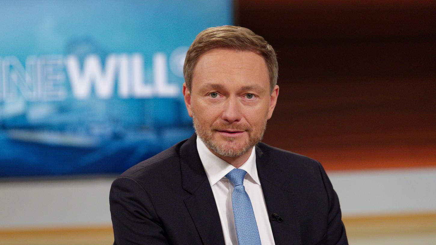 Christian Lindner plädiert für schnelle Öffnungen von Restaurants und Geschäften, sobald die Inzidenz unter 35 fällt.    