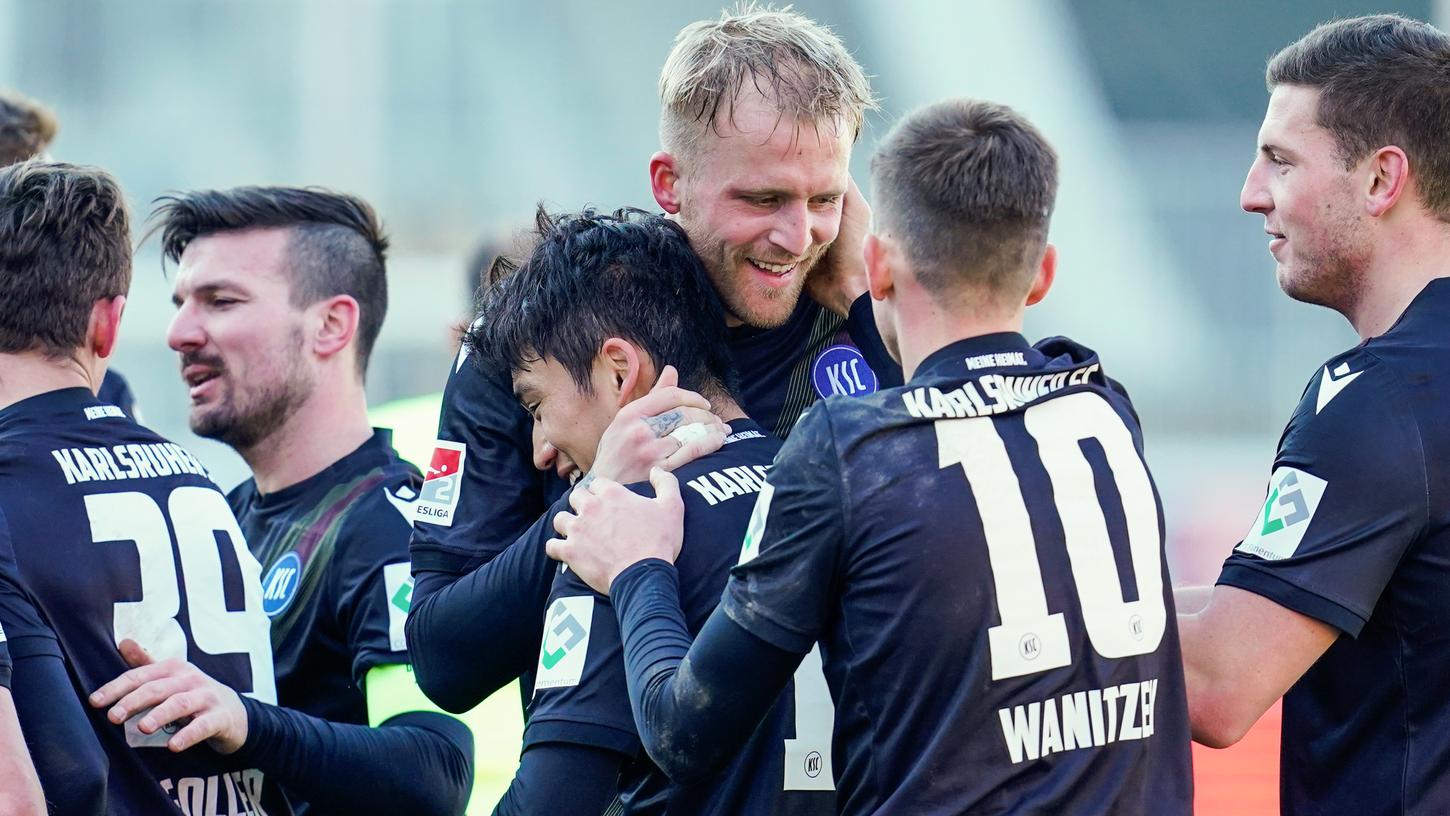 Vorsicht vor Flanken Was den FCN gegen den KSC erwartet Nordbayern Vorsicht vor Flanken Was den FCN gegen den KSC erwartet Nordbayern