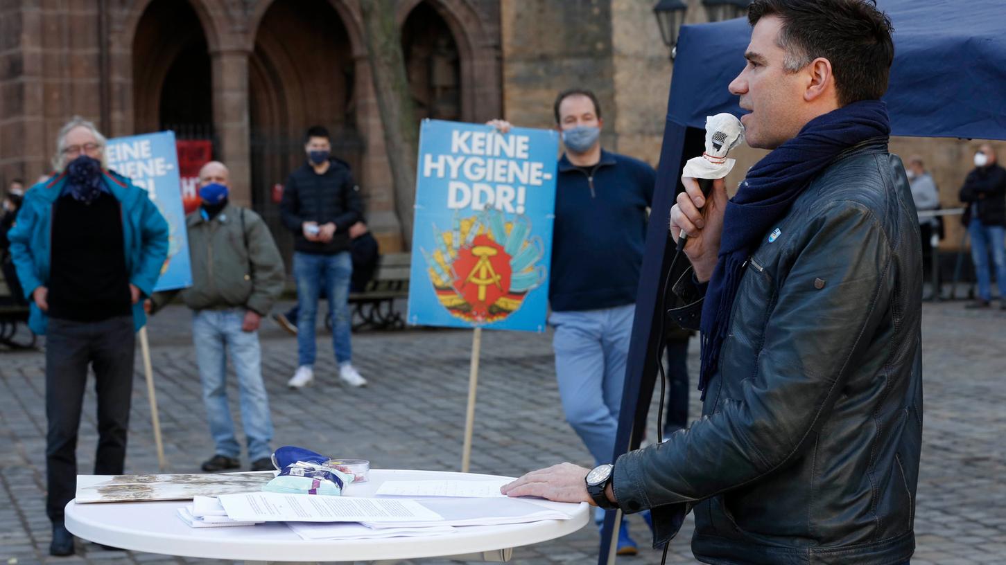 Gegner von Corona-Maßnahmen stoßen in Nürnberg auf geringes Echo