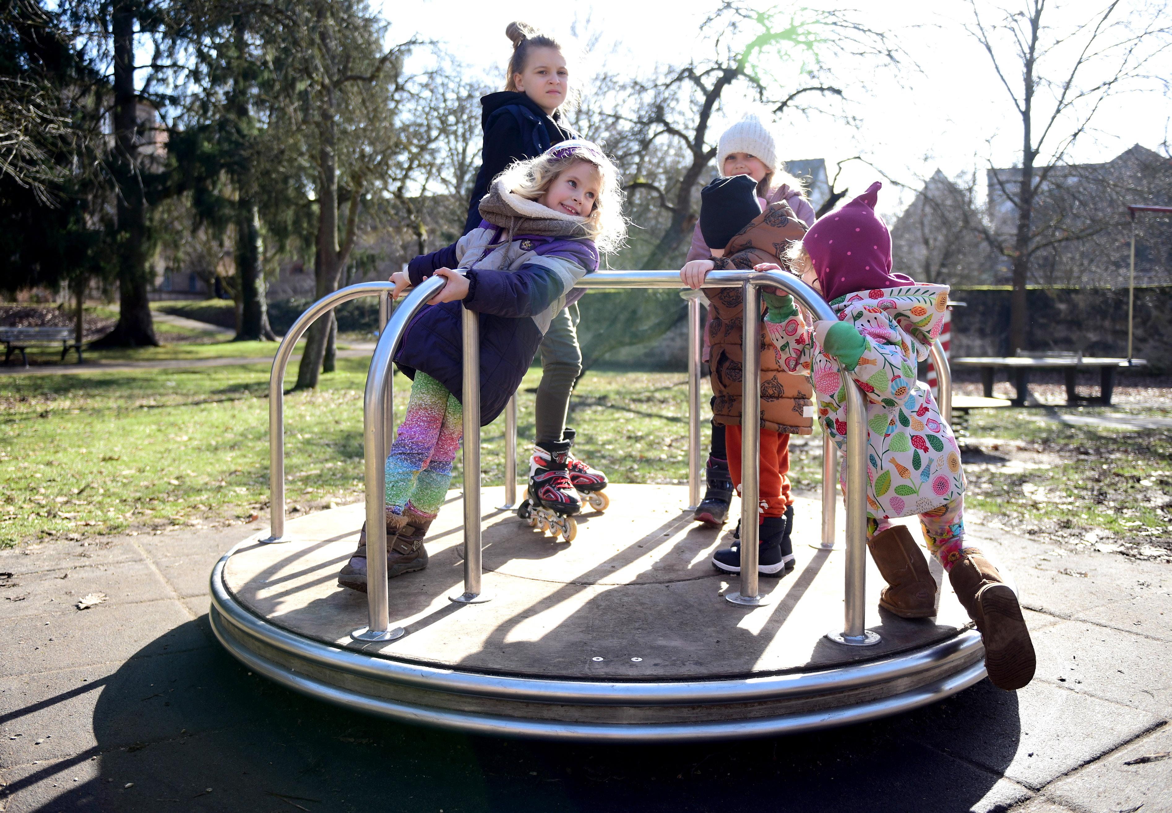 Im Schlosspark Burgfarrnbach kamen die Kleinen ganz schön in Schwung.