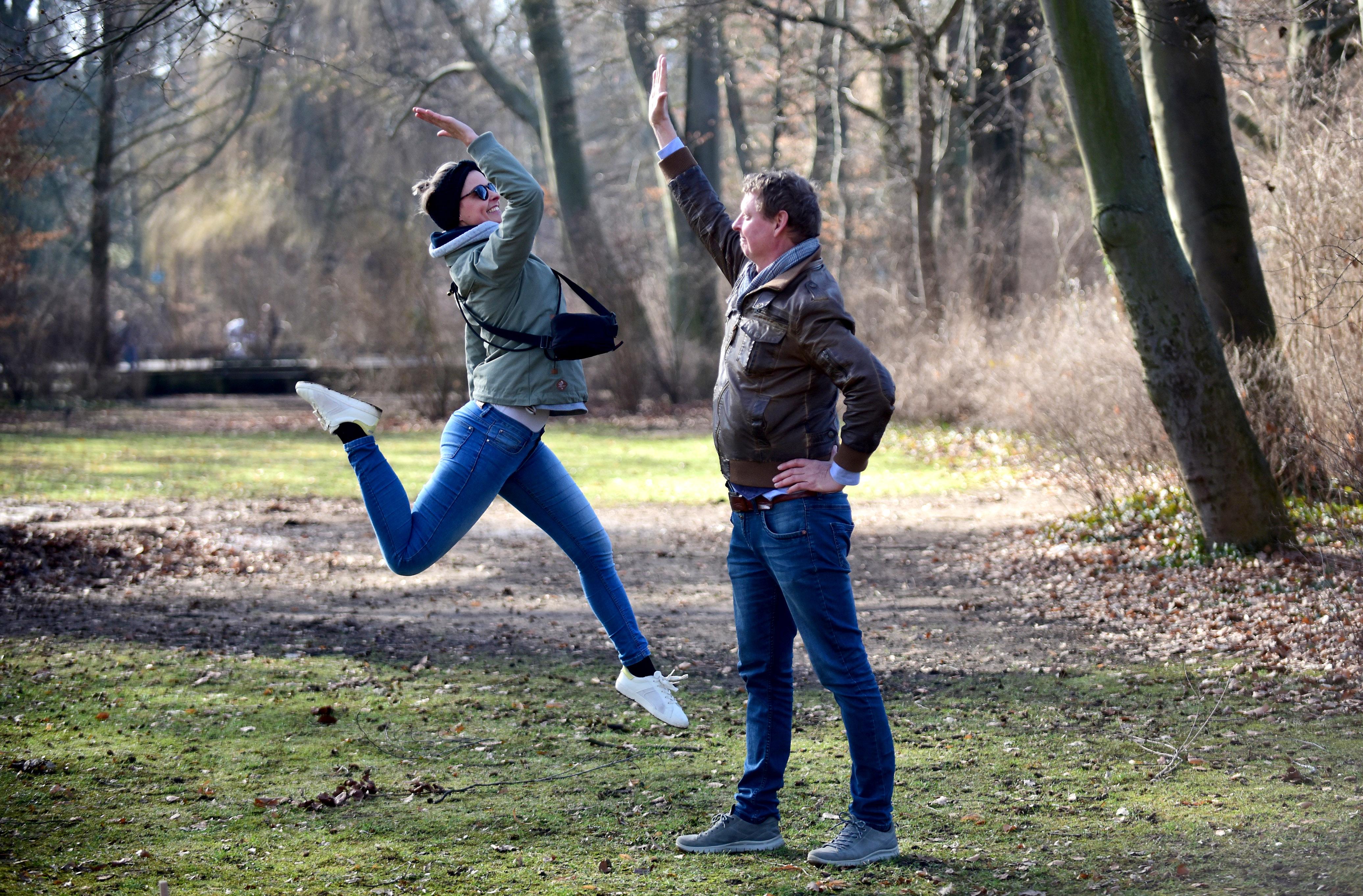 ...und gewann im Team mit ihrem Vater Thomas gegen Mutter und Bruder.