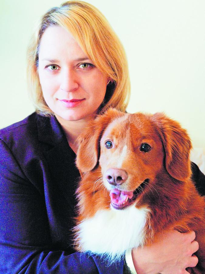 Die Diplom-Psychologin und Hypnose-Therapeutin Andrea Beetz hat unter anderem in den USA und Großbritannien zur Beziehung zwischen Mensch und Hund geforscht.