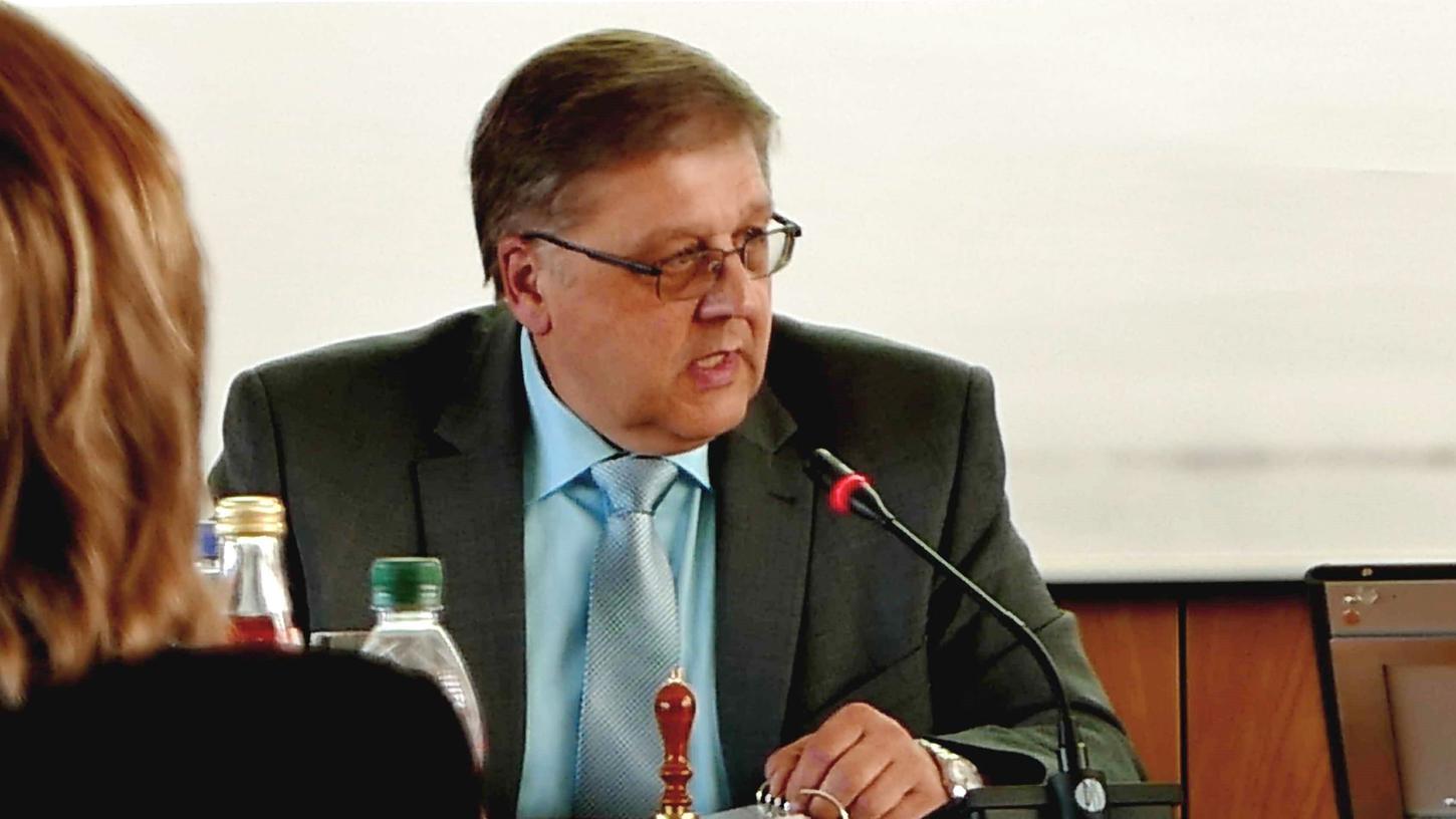 Landrat Helmut Weiß attestierte Kreisausschuss und Fachausschüssen auch in Pandemiezeiten wertvolles Wirken.