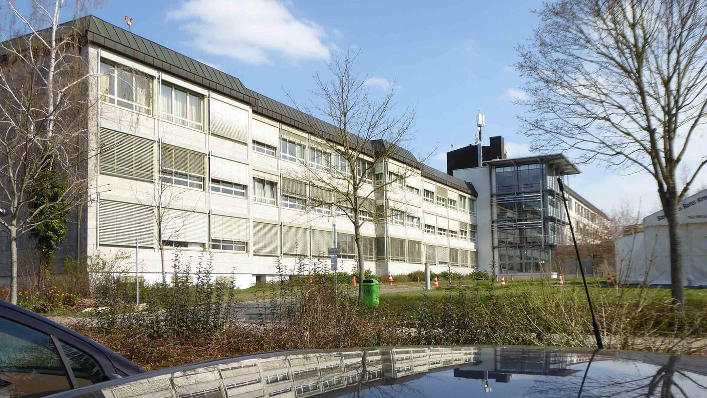 Diese Regeln gelten ab 1. März für Besucher in den Kliniken in Neustadt ...