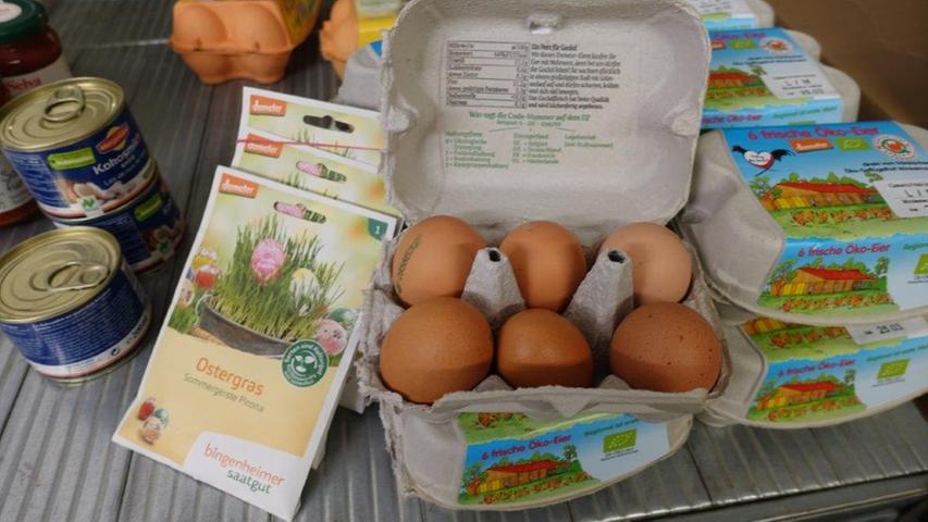 Auch saisonal ausgerichtet, etwa für Ostern: Die Eier stammen von einem Bruderhahn-Projekt aus der Gegend.  