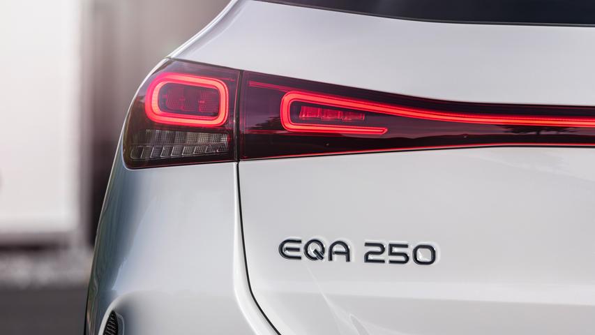 Mercedes EQA: Kompakt-SUV unter Strom