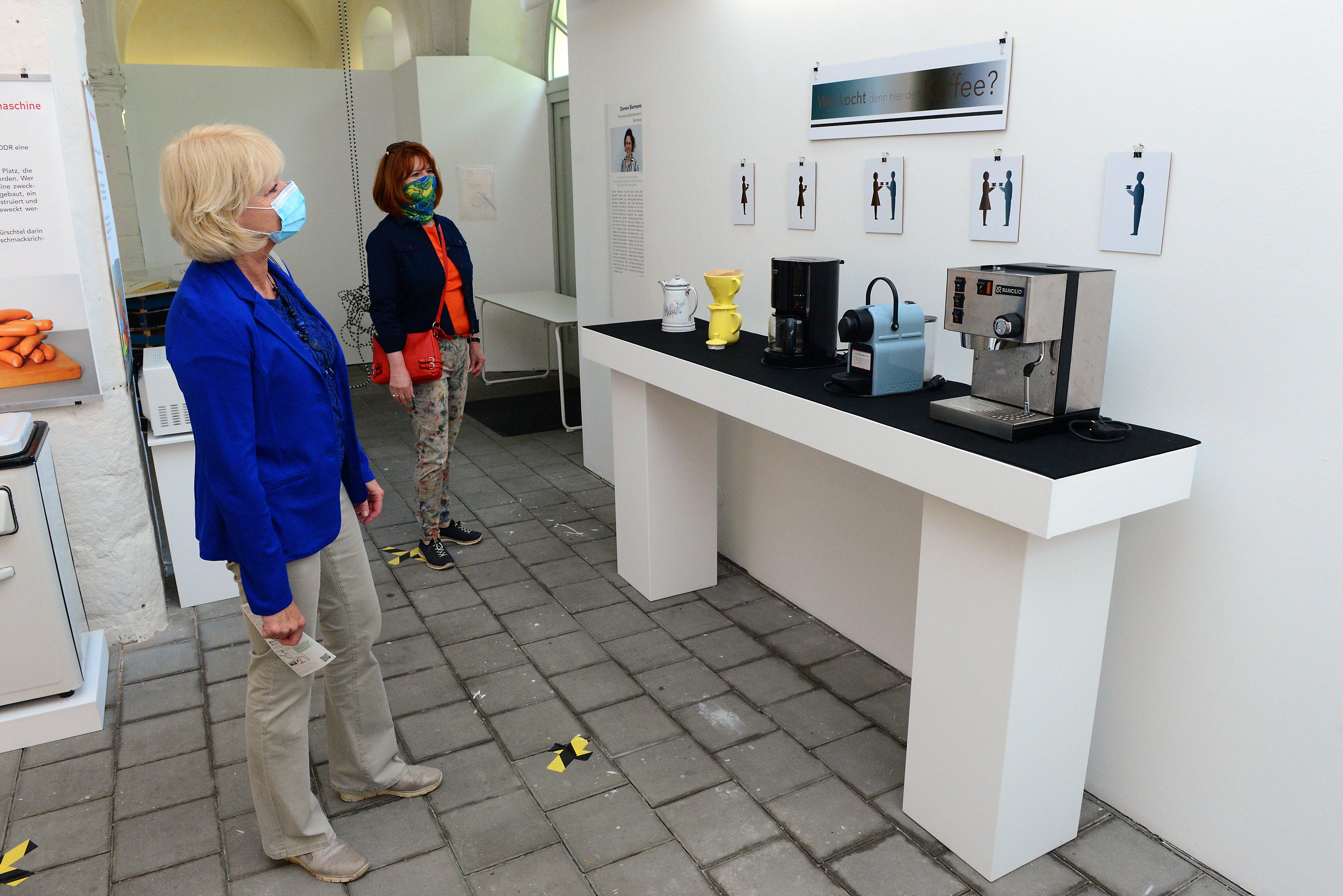 ... Jahr 2020 etwa die Ausstellung "Technik Weiblich Logisch".