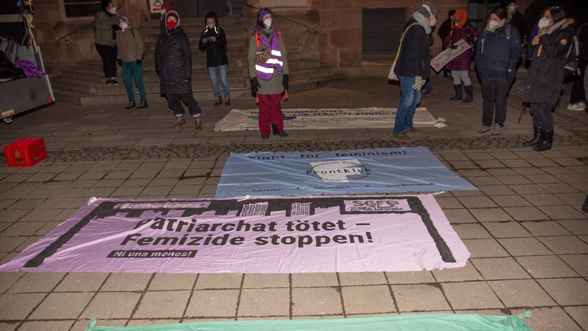 Nachtdemo: Feministische Demonstration zum Weltfrauentag