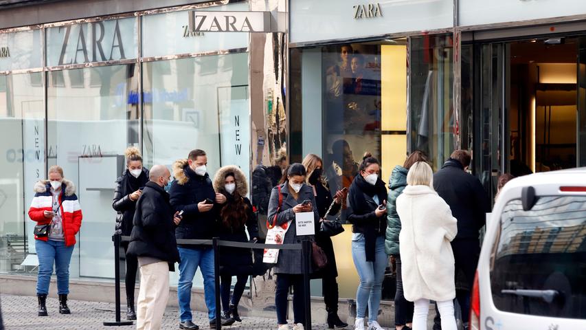 Endlich wieder Shopping: Nürnberger Händler zeigen sich zufrieden