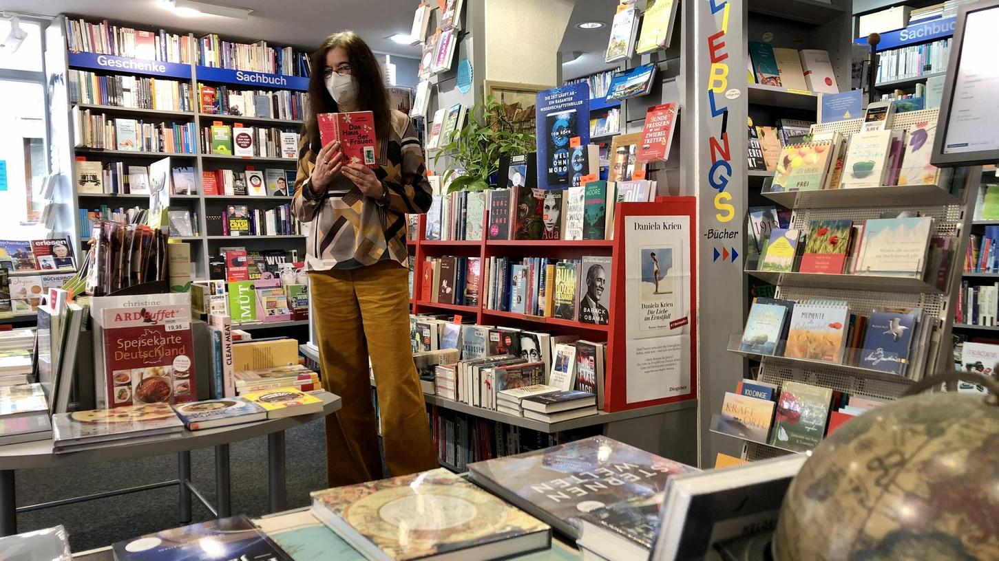 Marion Schmidt von der „Bücherstube an der Martinskirche“ wünscht sich, dass ihr Buchladen nach der langen Schließung jetzt wieder gut anläuft.