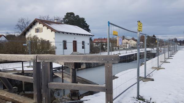 Das Schleusenwärterhaus nahe Berching in der Oberpfalz.
