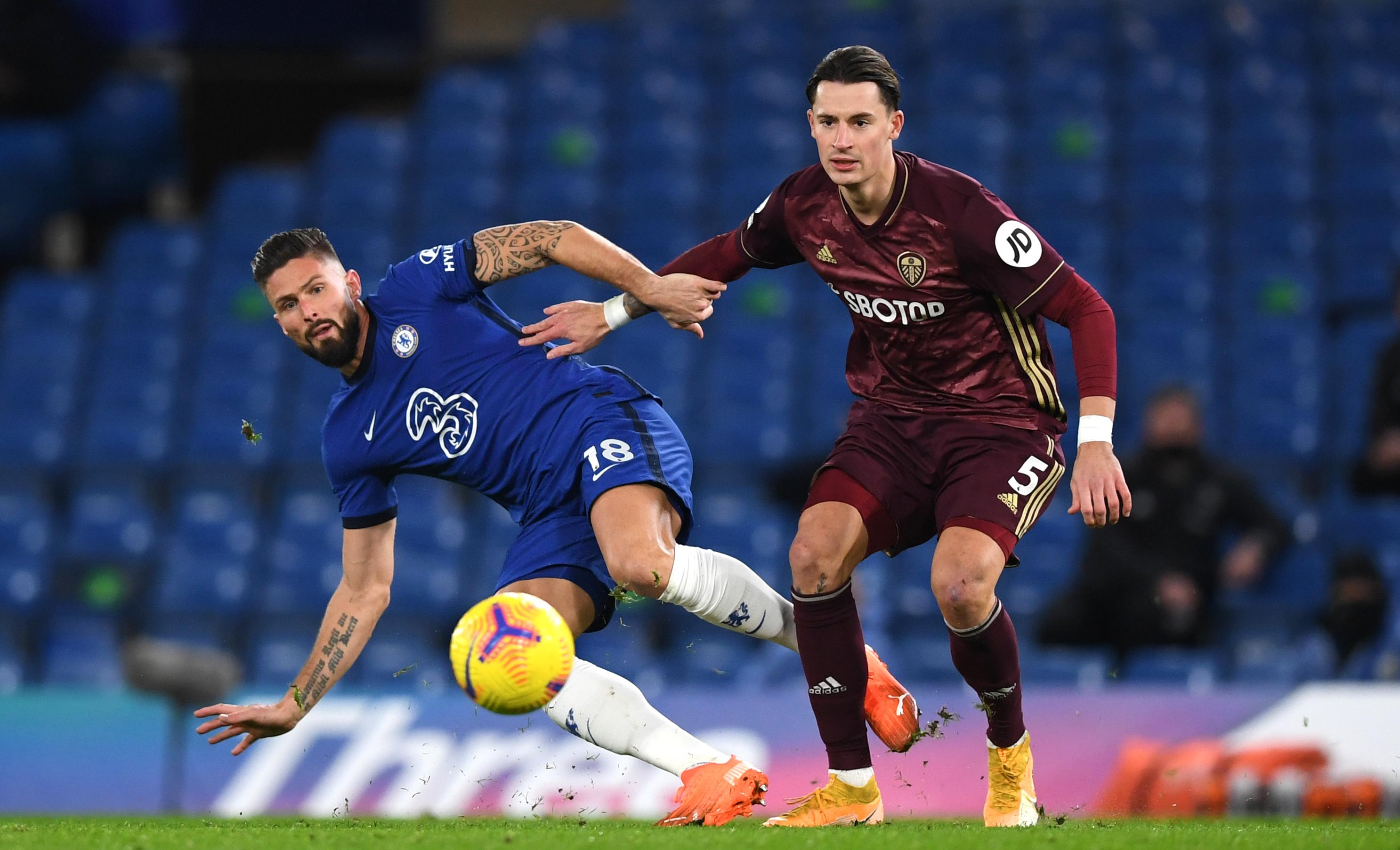 Vom SC Freiburg hat Robin Koch, Sohn des ehemaligen Bundesliga-Profis Harry Koch, im Sommer 2020 den mutigen Schritt in die Premier League gemacht. Verletzungen bremsen den Nationalspieler, der - wenn fit - den Stammplatz in der Abwehr von Leeds sicher hat, allerdings immer wieder aus.