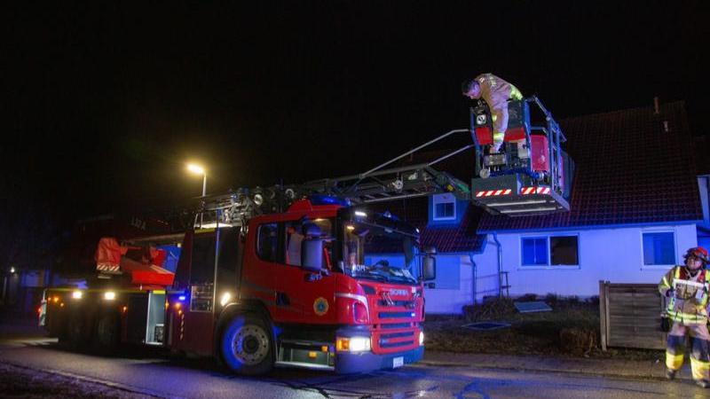 Großbissendorf: Feuer in einem Mehrfamilienhaus