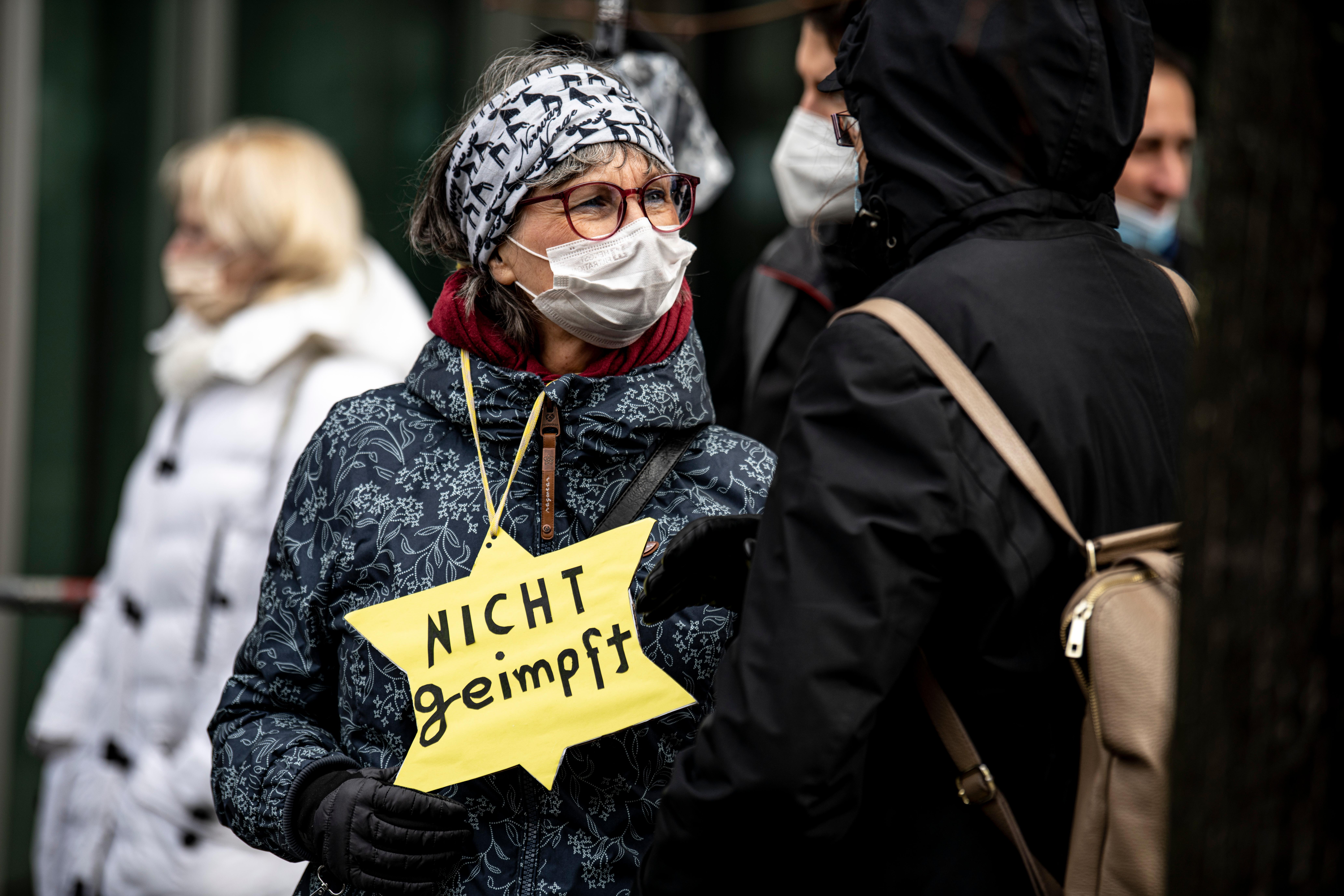 Demonstration gegen die Corona-Einschränkungen - Berlin