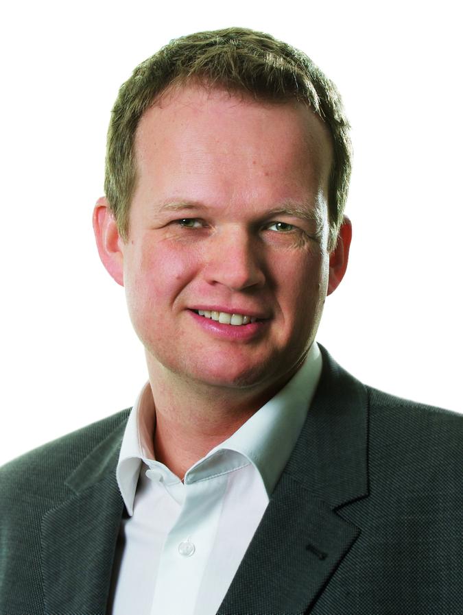 Diplom-Psychologe Peter Mattenklodt, Leitender Psychologe des Interdisziplinären Schmerzzentrums des Universitätsklinikums Erlangen. Diplom-Psychologe Peter Mattenklodt, Leitender Psychologe des Interdisziplinären Schmerzzentrums des Universitätsklinikums Erlangen.