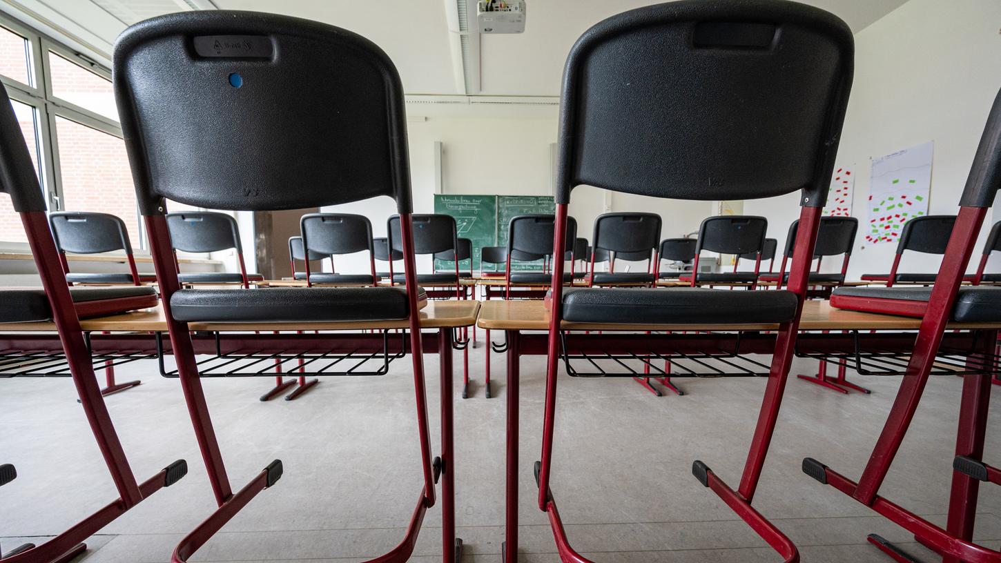 Sind leere Klassenzimmer angesichts steigender Infektionszahlen ohne Alternative?