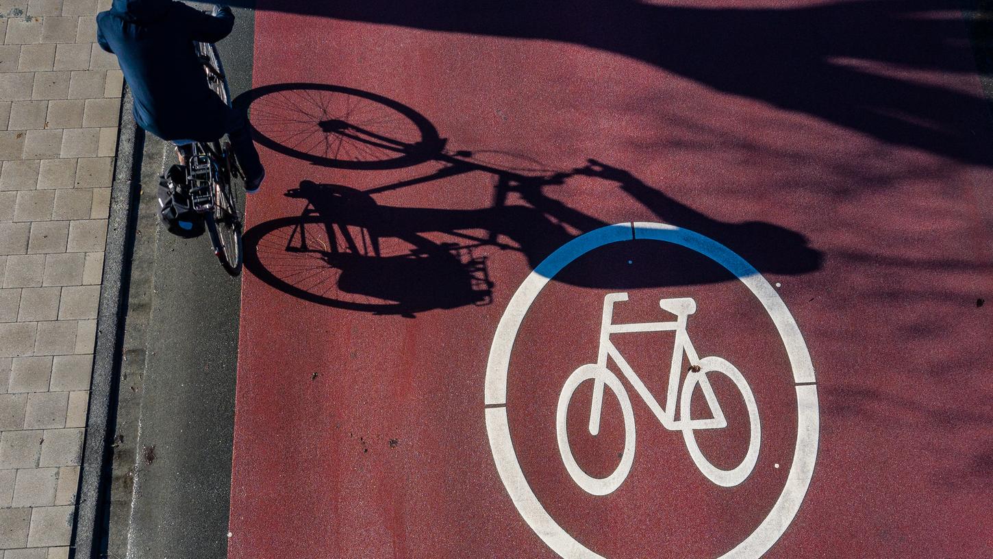Die Fahrradstraße ist ein heilvolles Versprechen. Kaum ein Instrument ist besser um Lücken im Radnetz zu schließen, sagen Experten. 
