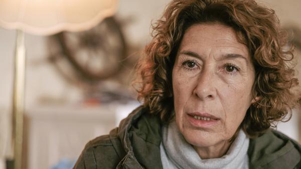 Bibi Fellner (Adele Neuhauser) ermittelt in "Die Amme" unter erschwerten Bedingungen. Die Ermittlern leidet unter einer permanenten Schlaflosigkeit. Dementsprechend dünn ist ihr Nervenkostüm.