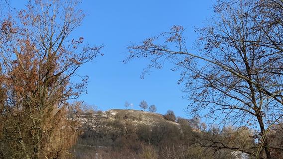 Der Petersberg bei Marktbergel
Der Petersberg bei Marktbergel