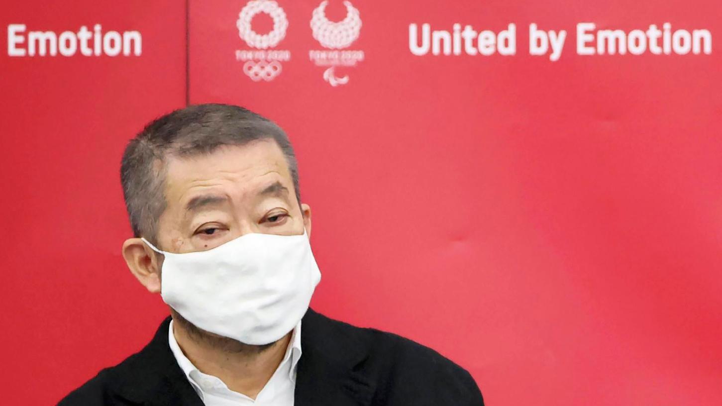 Hiroshi Sasaki, Kreativdirektor der Olympischen Spiele in Tokio, nimmt an einer Pressekonferenz teil.