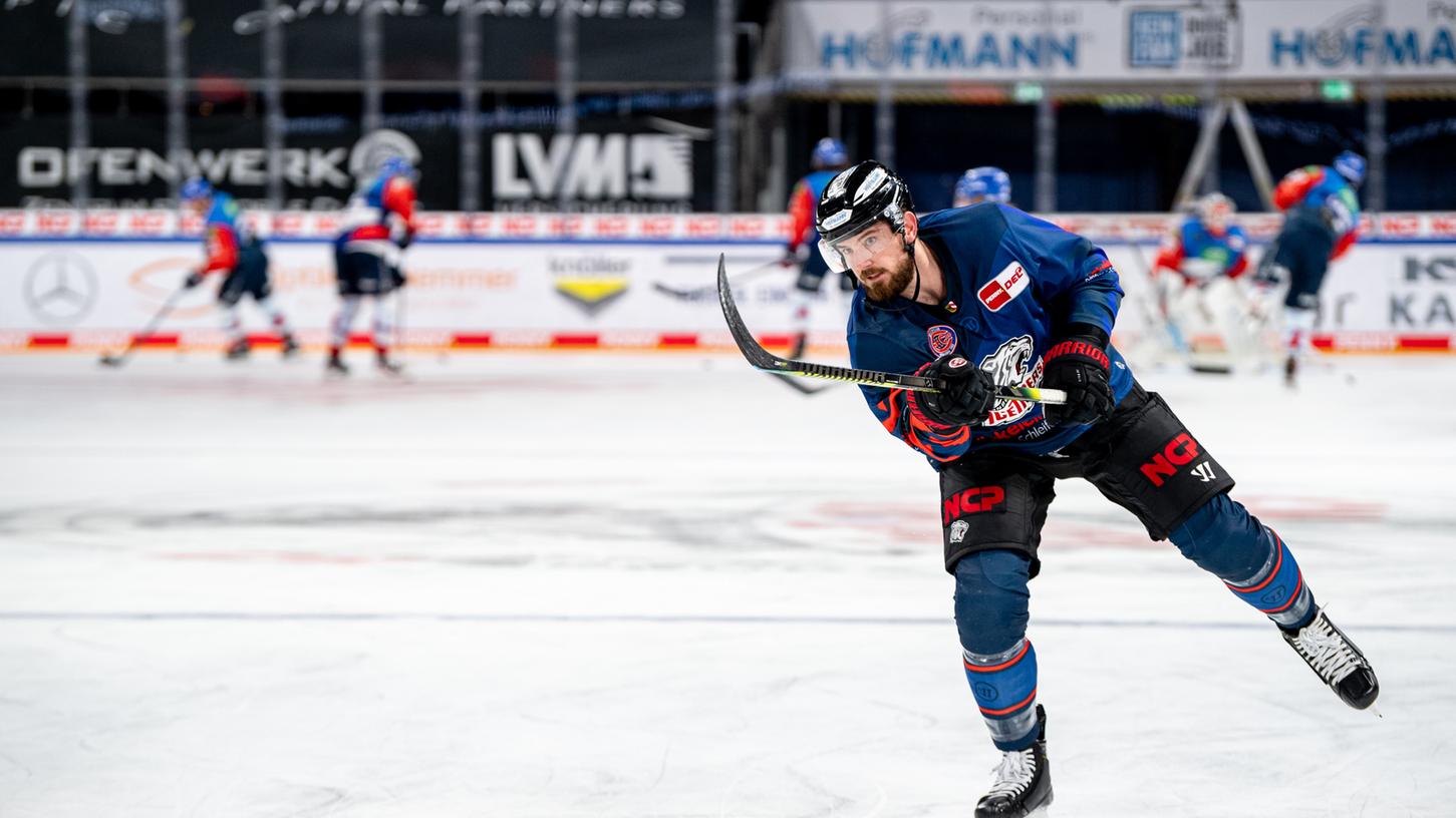 Rückkehr: Ice Tiger Chris Brown darf nach überstandener Verletzung gegen Iserlohn wieder aufs Tor schießen. Rückkehr: Ice Tiger Chris Brown darf nach überstandener Verletzung gegen Iserlohn wieder aufs Tor schießen.