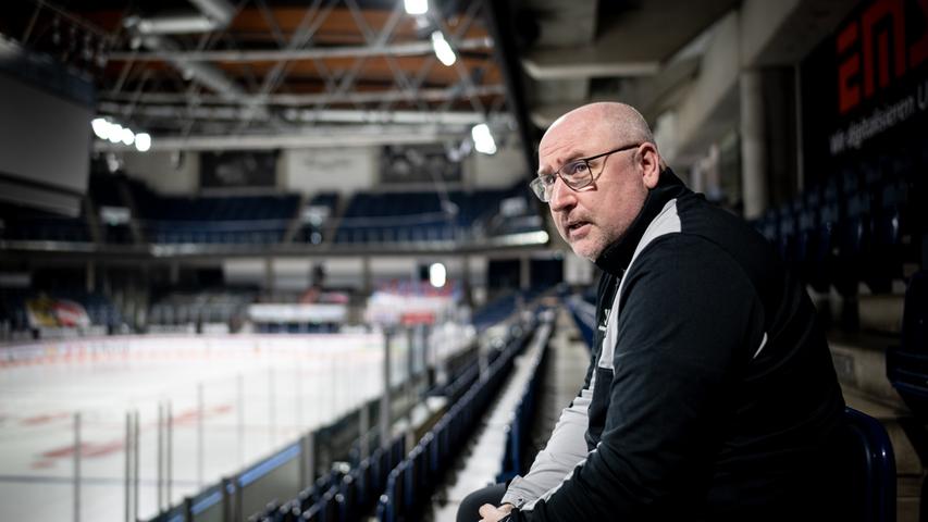 Neuer Blick: Nürnbergs Coach Frank Fischöder erwartet sich vom ersten Duell mit einem Nord-Team Aufschlüsse.