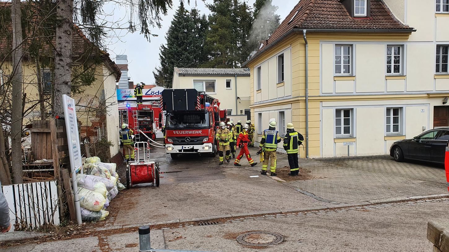 In Ansbach kam es am Sonntagvormittag zu einem Zimmerbrand.