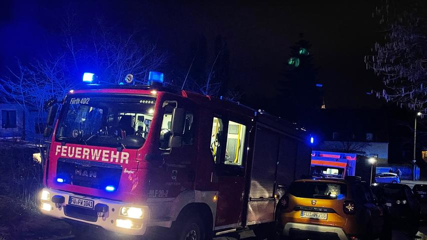 Flammen in Fürth: Wohnung nach Feuer vorerst unbewohnbar