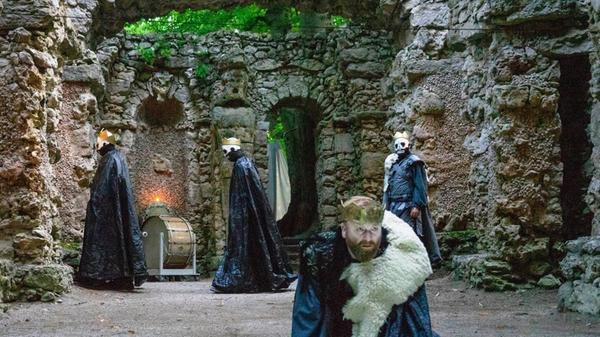 Zum Felsentheater passt Macbeth hervorragend.