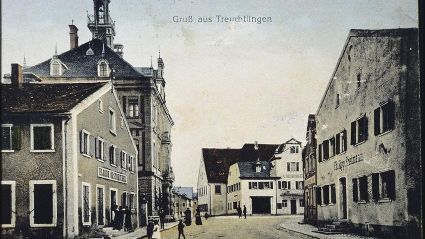 Das Rathaus und die Jurahäuser in der Hauptstraße um die Jahrhundertwende.