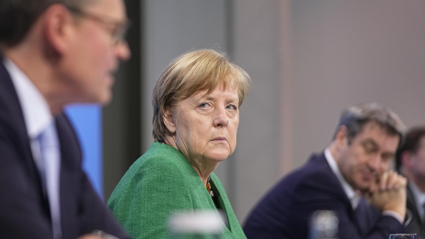 Fast 15 Stunden lang rangen Bundeskanzlerin Angela Merkel und die Länderchefs um einen Corona-Kurs. 