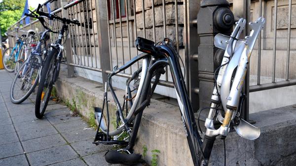 p-nn-20110804-034852-0216