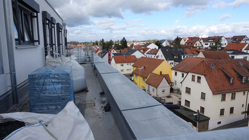 Noch Baustellensituation: Blick über Herzogenaurach Richtung Nordwesten. 