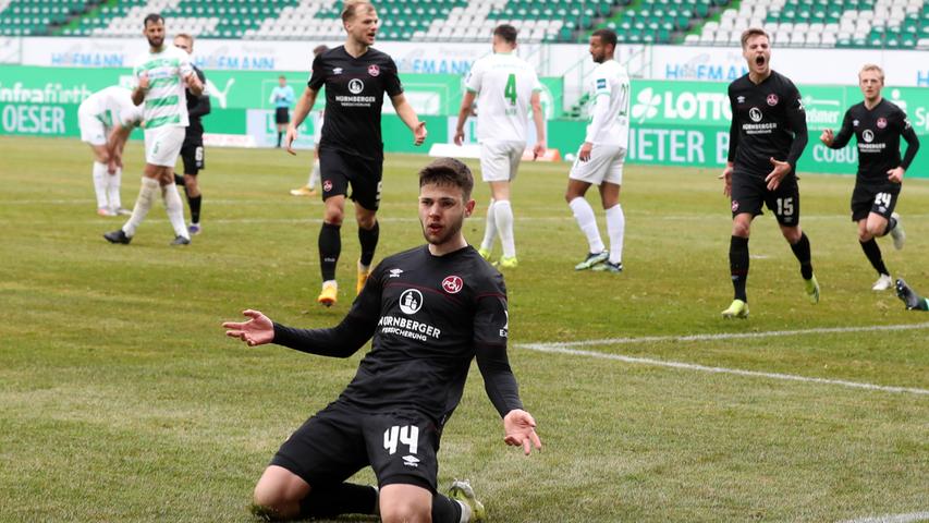 Und sich über den Durchbruch des talentierten Erik Shuranov freuen, eines gebürtigen Bambergers mit ukrainischen Wurzeln, der trotz jugendlichem Alter schon sehr lange für den FCN stürmt. Noch mehr Hoffnung machte die Leistung, welche die Mannschaft von Robert Klauß auf den Platz brachte - und von Kapitän Valentini im Anschluss erfolgreich zum Und sich über den Durchbruch des talentierten Erik Shuranov freuen, eines gebürtigen Bambergers mit ukrainischen Wurzeln, der trotz jugendlichem Alter schon sehr lange für den FCN stürmt. Noch mehr Hoffnung machte die Leistung, welche die Mannschaft von Robert Klauß auf den Platz brachte - und von Kapitän Valentini im Anschluss erfolgreich zum