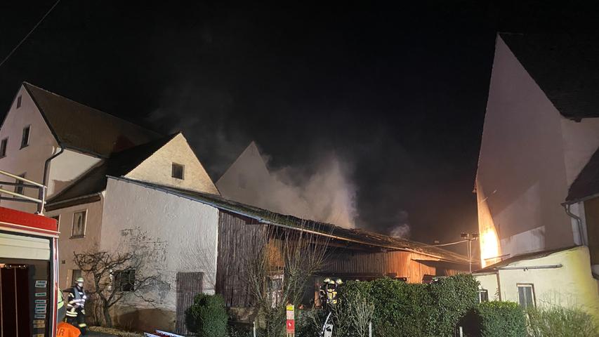 Feuer in Sägewerk: 150.000 Euro Sachschaden bei Wachenroth