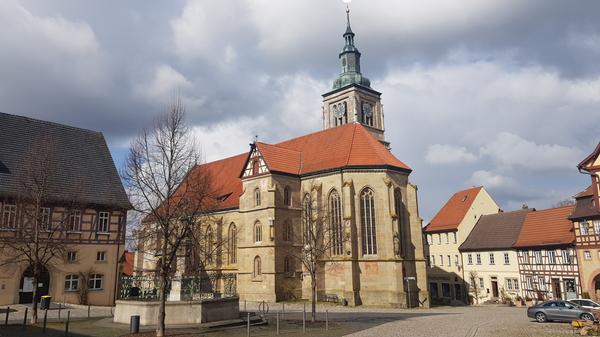 Eigentlich zu groß, aber wunderschön: Die Stadtkirche.