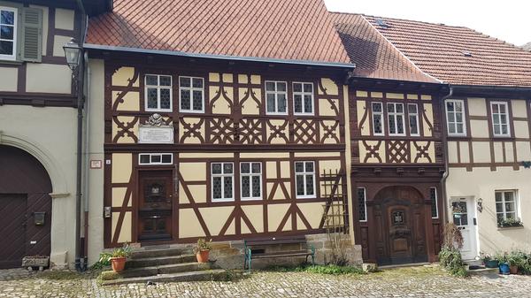 Das Regiomontanushaus am Salzmarkt. Man kann es für die Ferien mieten.