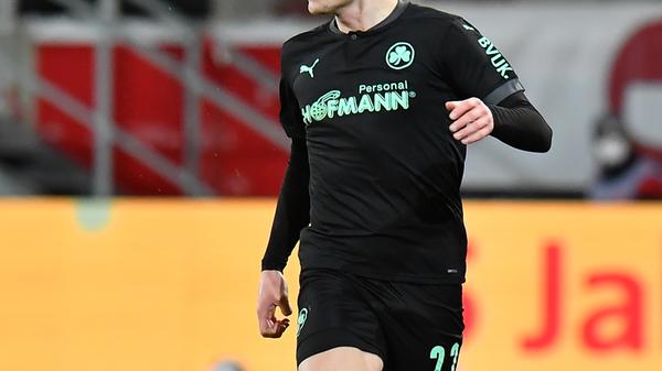 Für die letzten 20 Minuten eingewechselt, wirkte dann auch nicht ganz so spritzig wie gewohnt. Im Mittelfeld mit einem Ballverlust, der in einen gefährlichen Konter der Gastgeber hätte münden können - die Heidenheimer aber nutzten ihre Chance nicht. So waren es unspektakuläre zehn Ballkontakte.