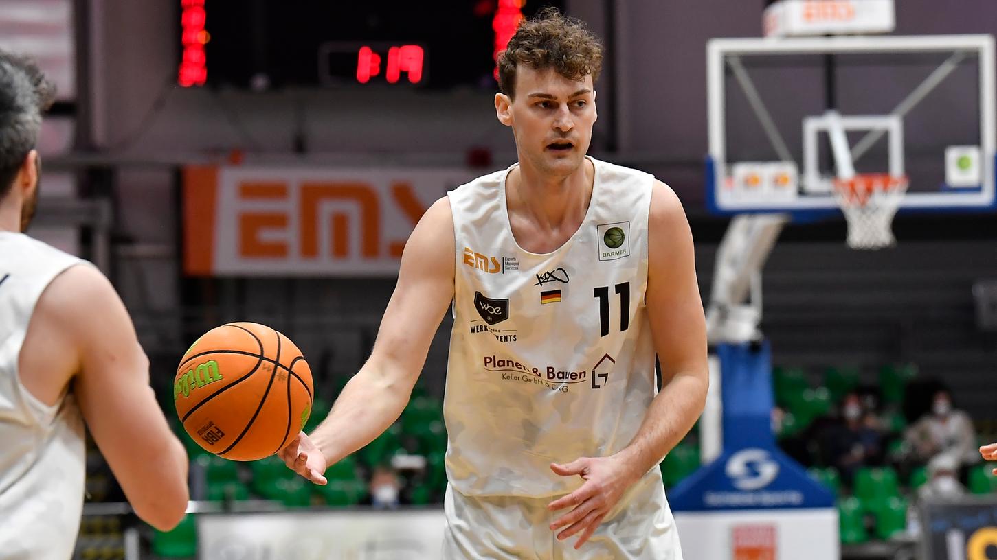 Matchwinner in Trier: Phillip Daubner verwandelte kurz vor Schluss den entscheidenden Wurf.
Matchwinner in Trier: Phillip Daubner verwandelte kurz vor Schluss den entscheidenden Wurf.
