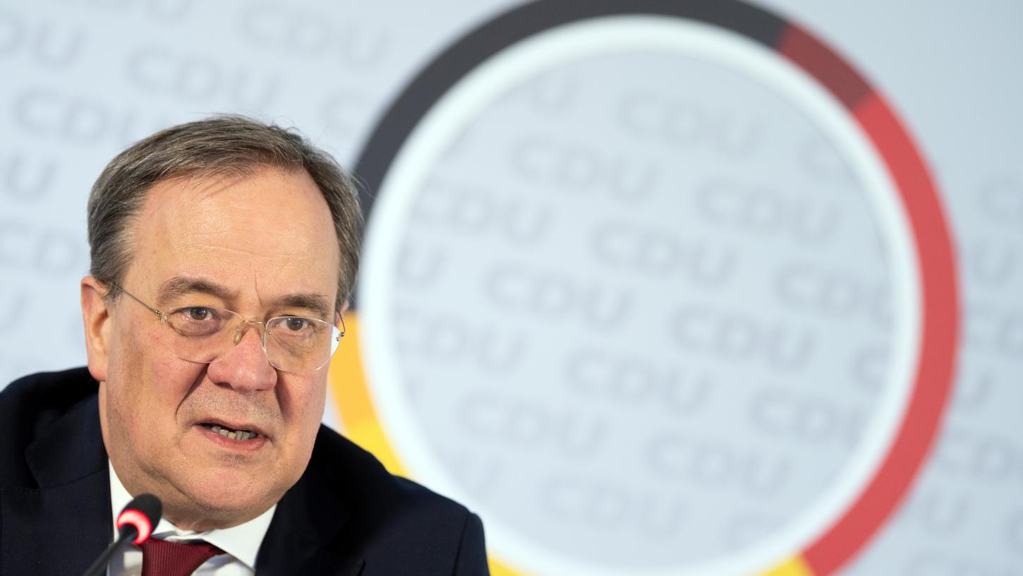 Armin Laschet, CDU-Bundesvorsitzender und Ministerpräsident von Nordrhein-Westfalen sorgt mit seinem Vorschlag eines "Brücken-Lockdowns" für offene Fragen. 
