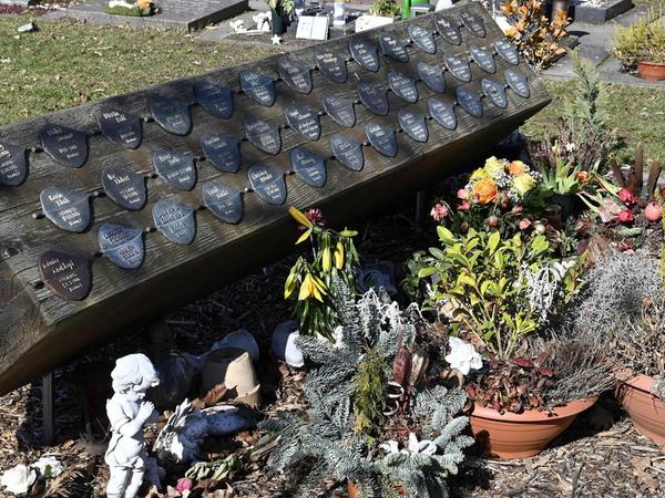 Zentralfriedhof: Diese Persönlichkeiten liegen in Erlangen
